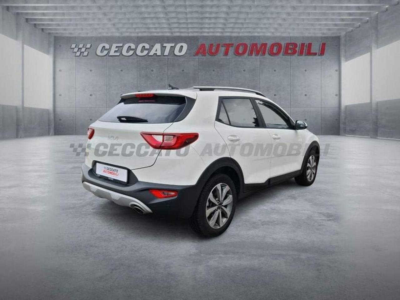 Kia Kia Stonic usata 8