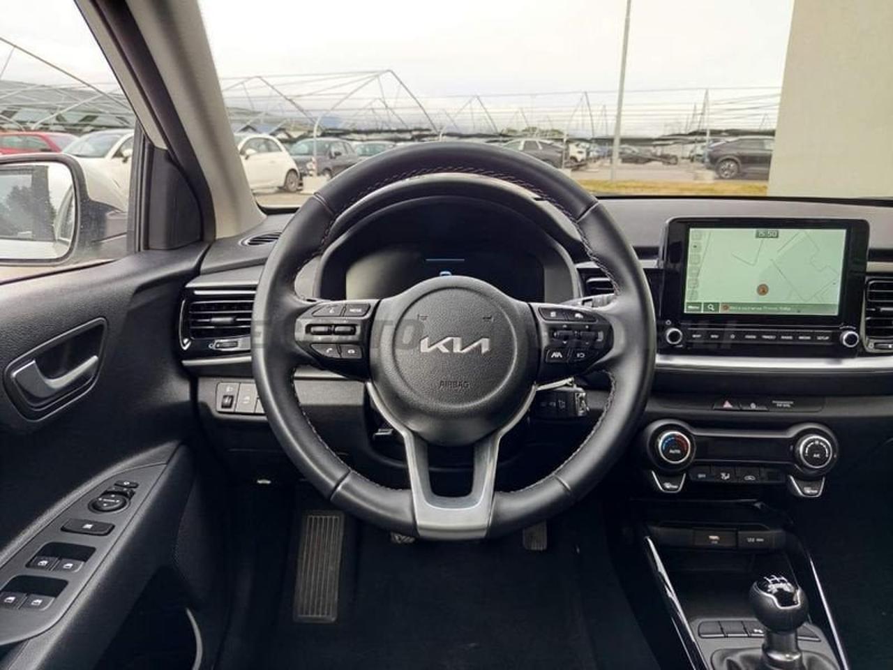 Kia Kia Stonic usata 13