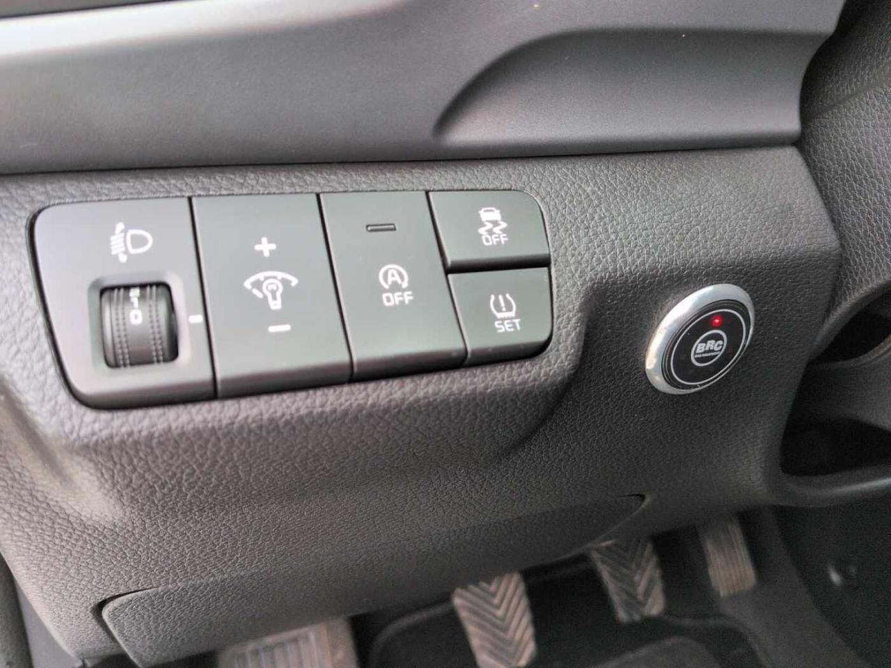 Kia Kia Stonic usata 10