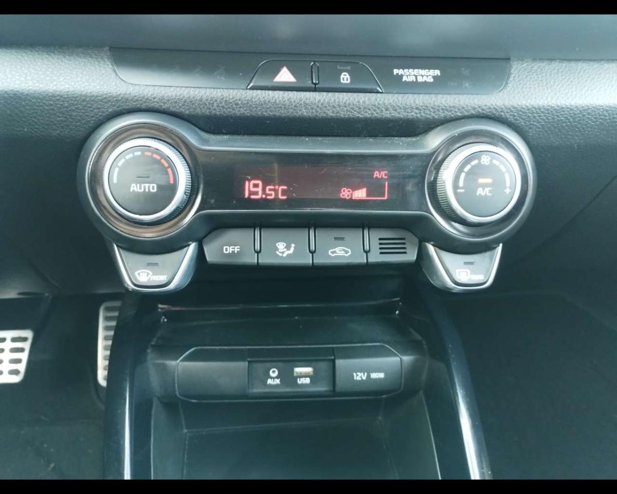 Kia Kia Stonic usata 18
