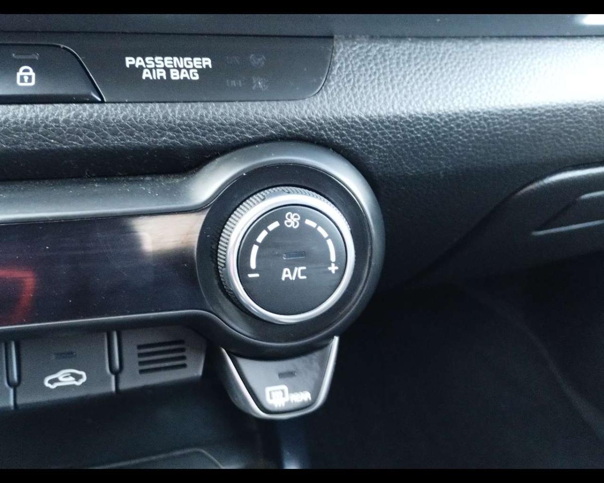 Kia Kia Stonic usata 21