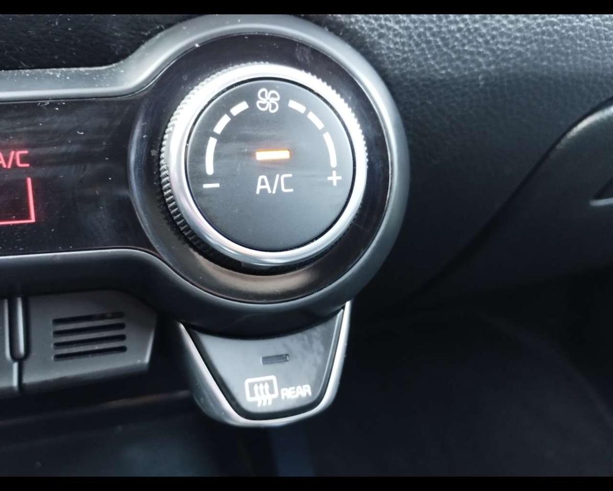 Kia Kia Stonic usata 23