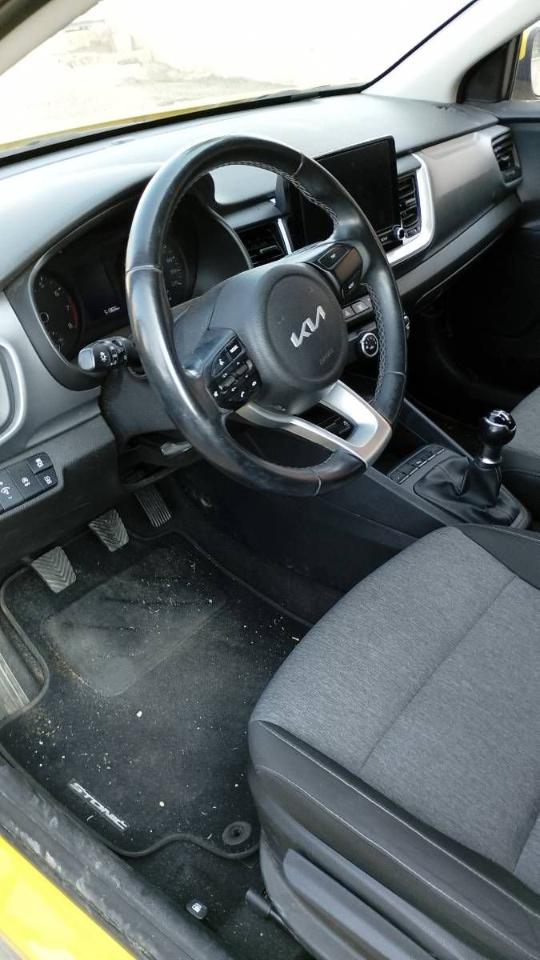 Kia Kia Stonic usata 11