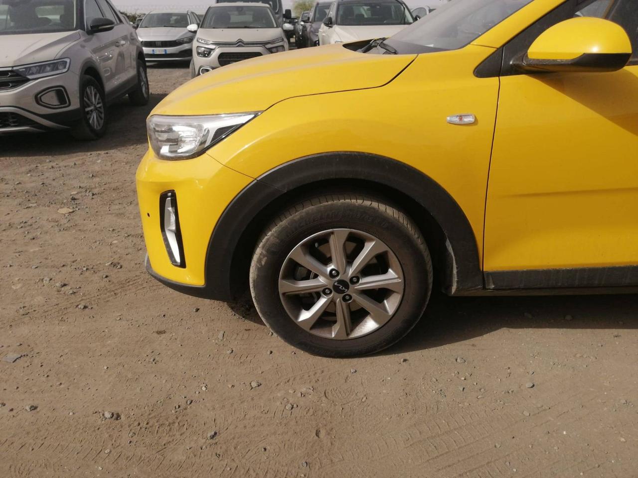 Kia Kia Stonic usata 10