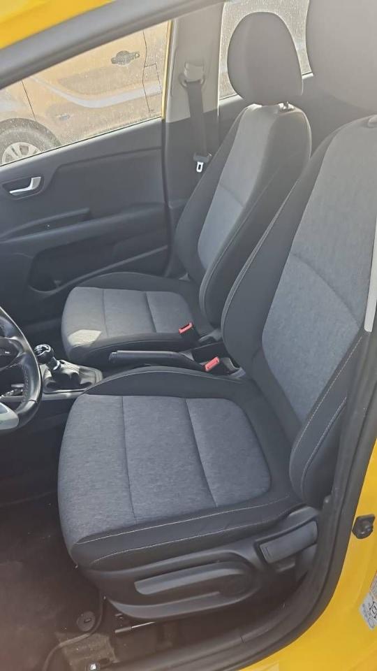 Kia Kia Stonic usata 17