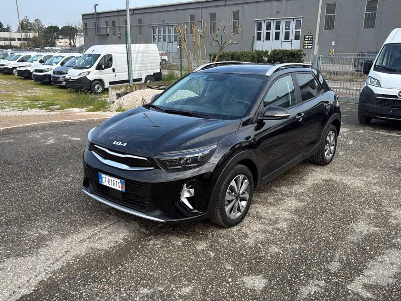 Kia Kia Stonic usata 13