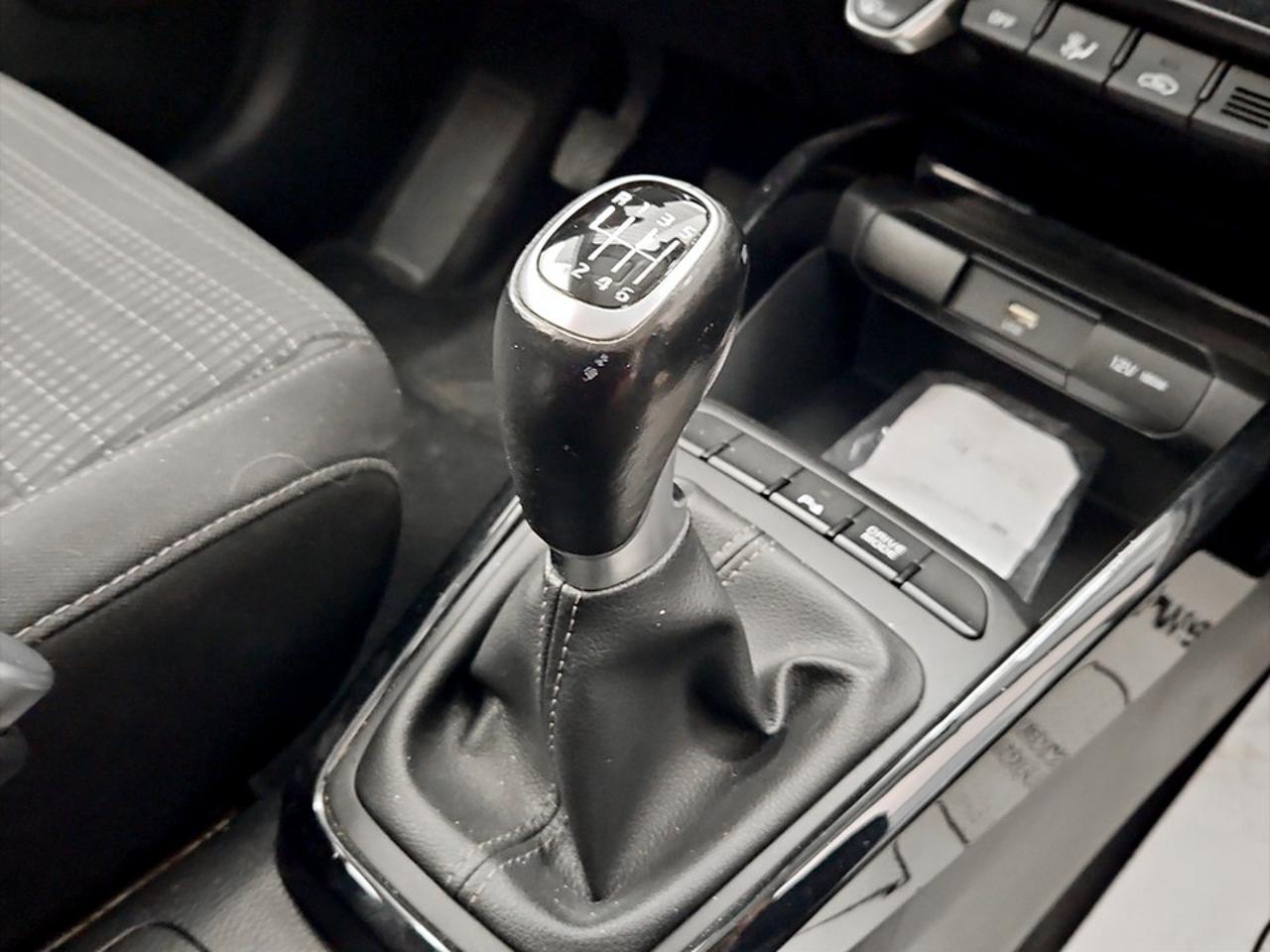 Kia Kia Stonic usata 7