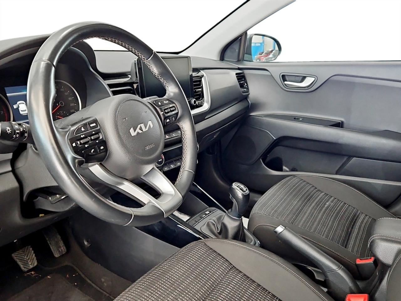 Kia Kia Stonic usata 18