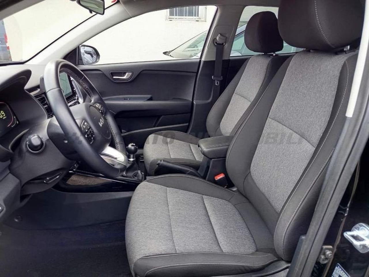 Kia Kia Stonic usata 3