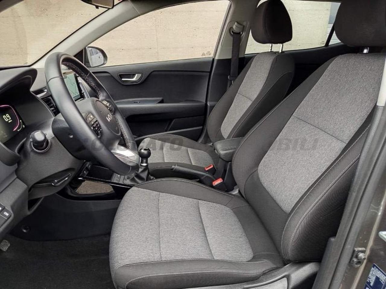 Kia Kia Stonic usata 3