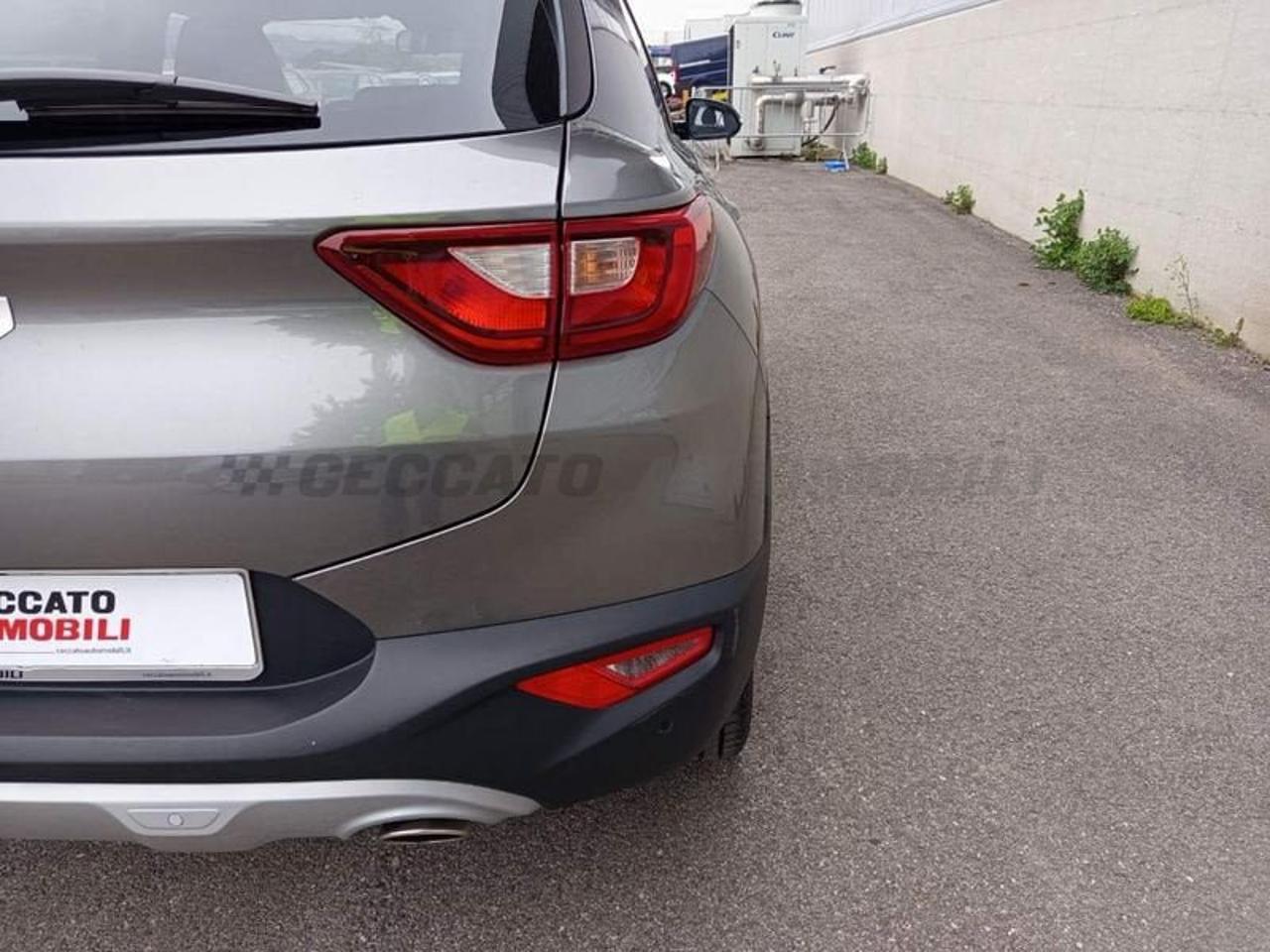 Kia Kia Stonic usata 10