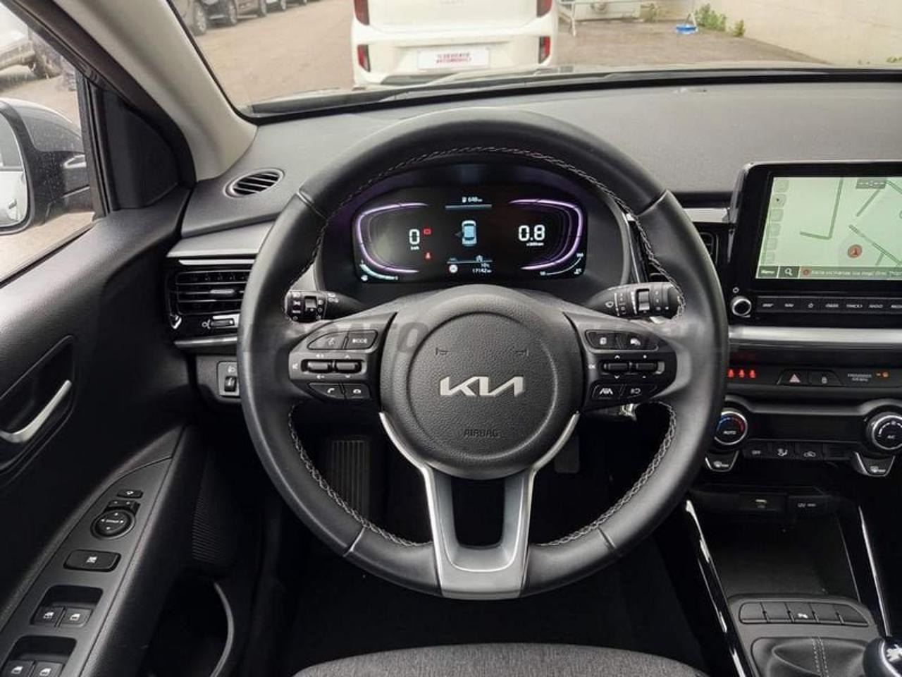 Kia Kia Stonic usata 13