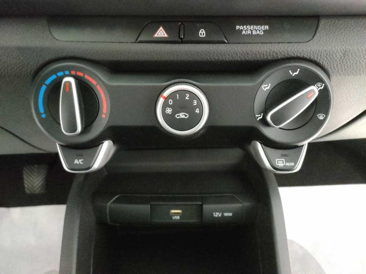 Kia Kia Stonic usata 12