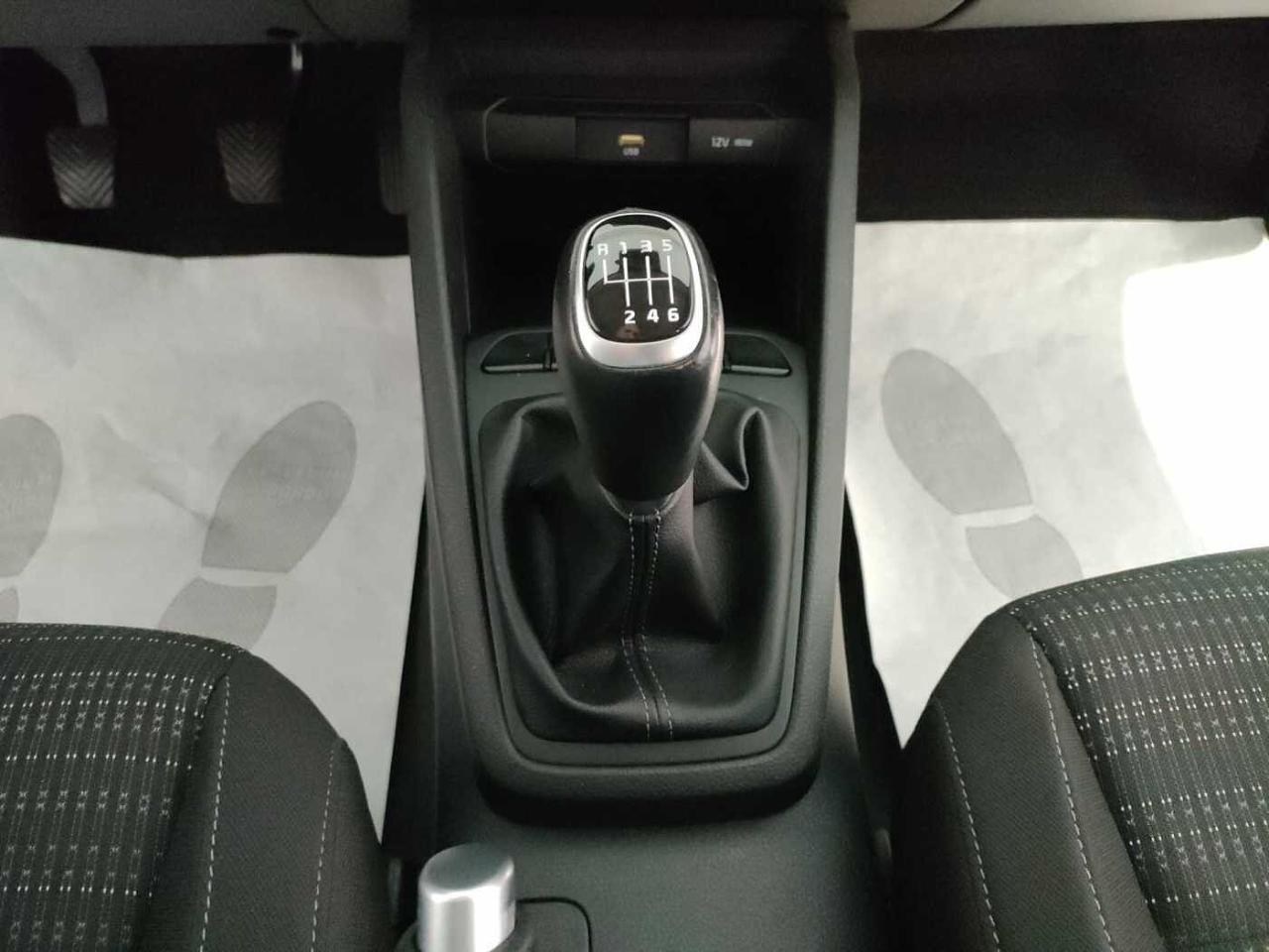 Kia Kia Stonic usata 14