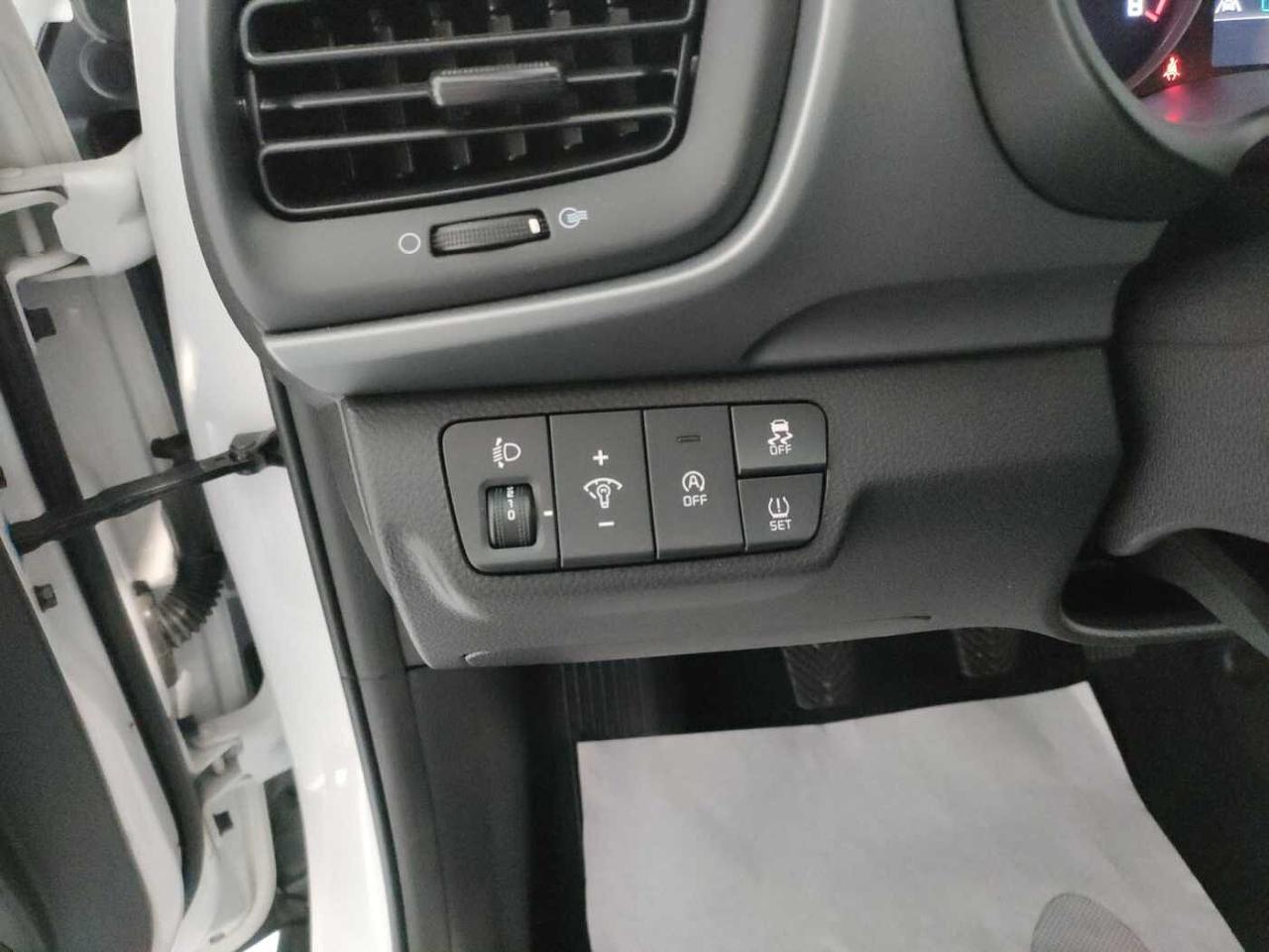 Kia Kia Stonic usata 19
