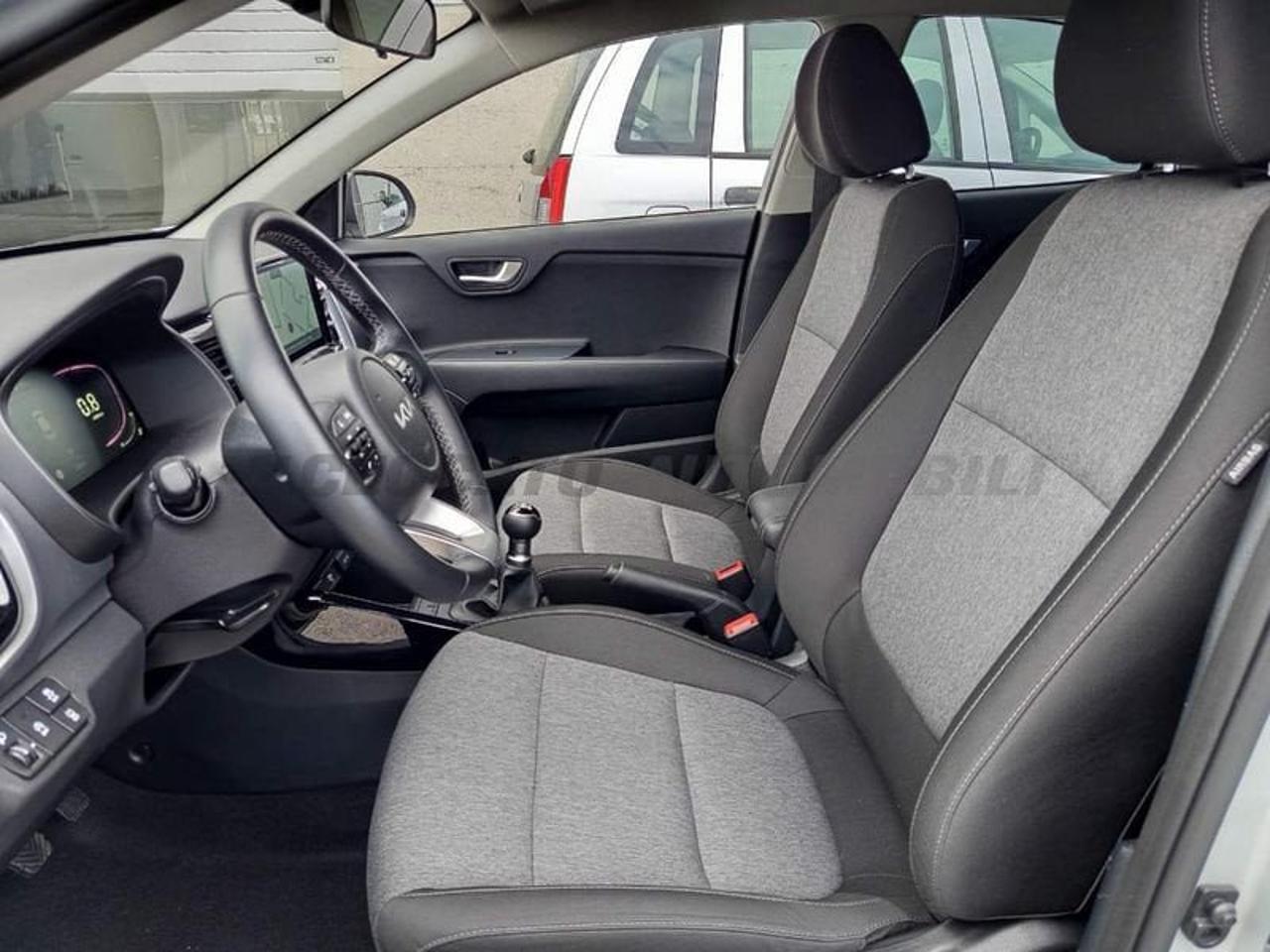 Kia Kia Stonic usata 4