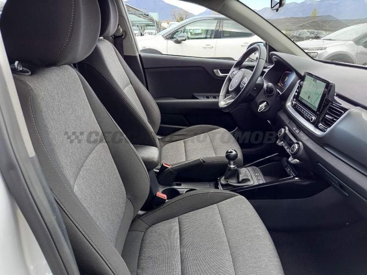 Kia Kia Stonic usata 17