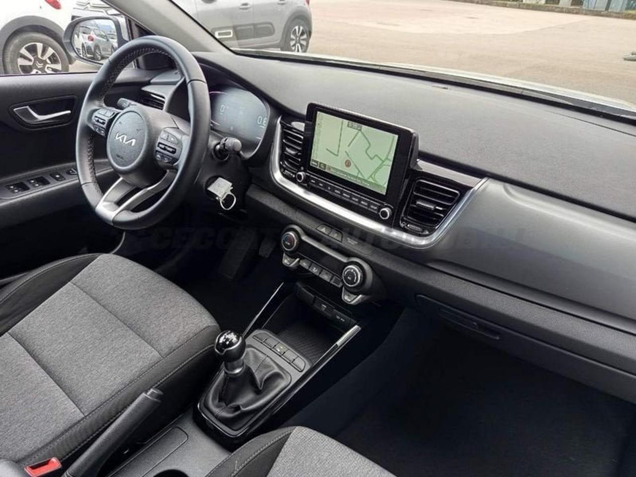 Kia Kia Stonic usata 22