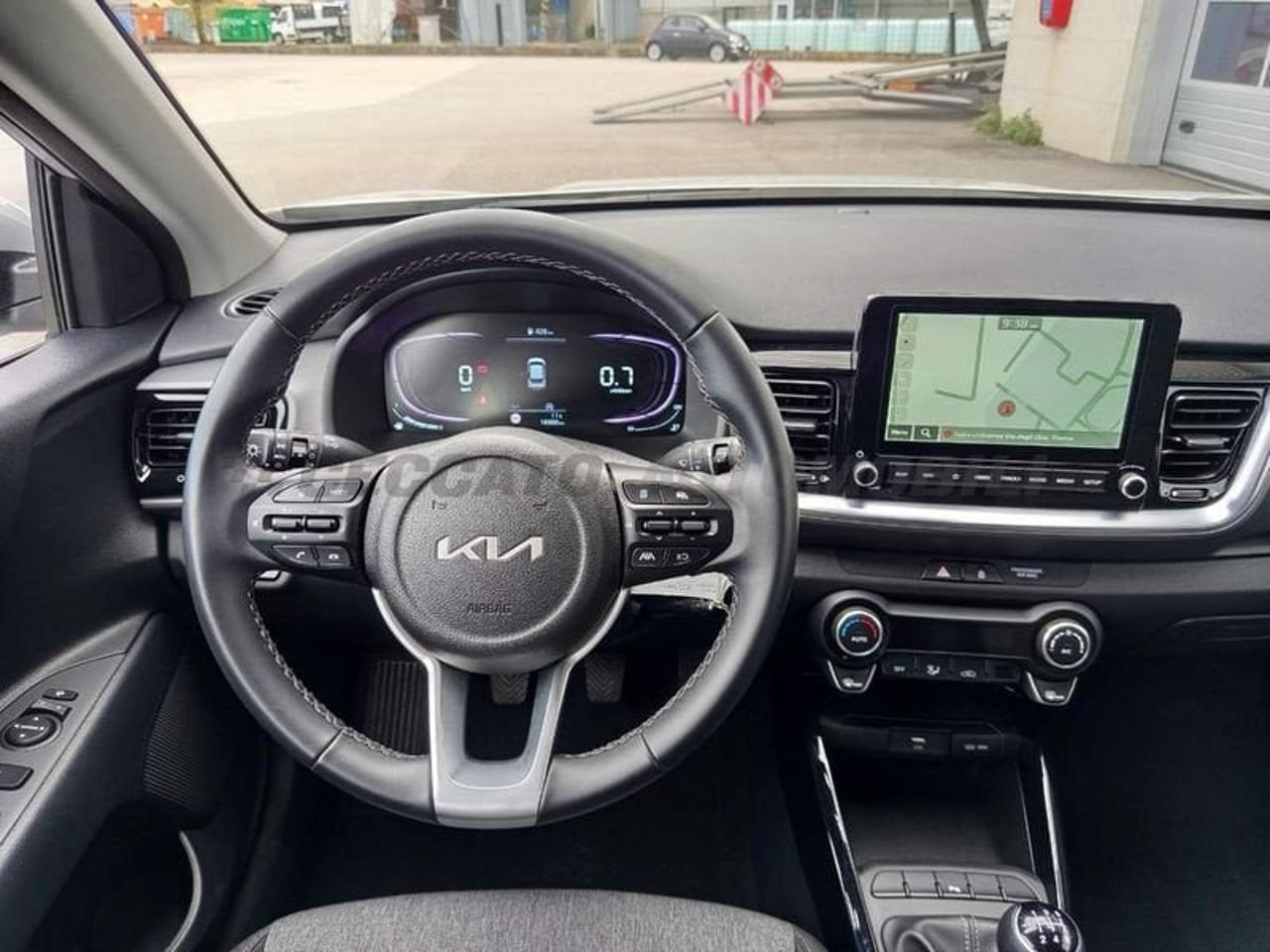 Kia Kia Stonic usata 23