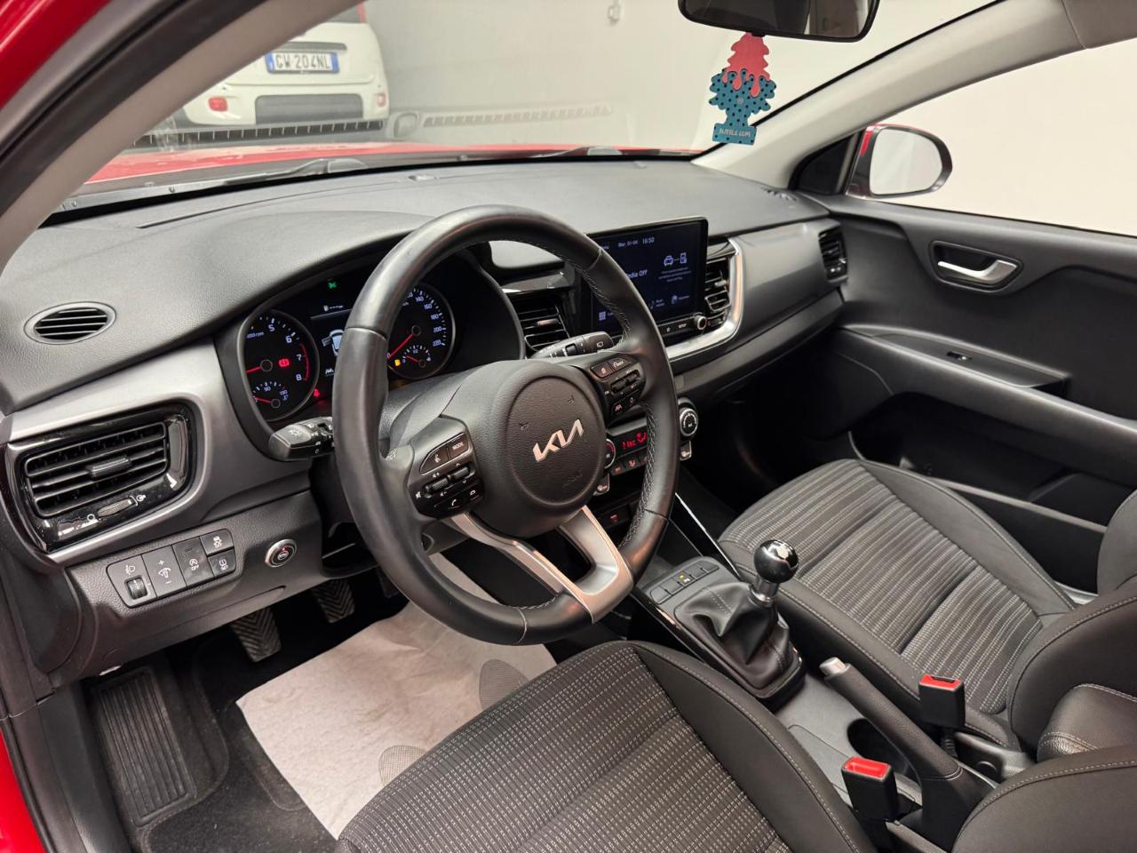 Kia Kia Stonic usata 7