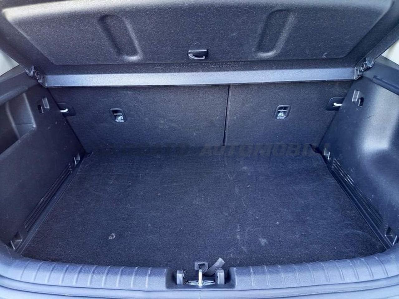 Kia Kia Stonic usata 4