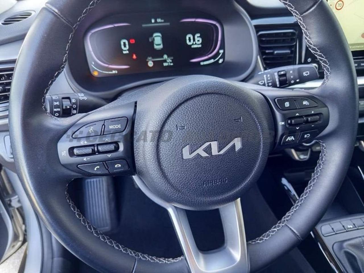 Kia Kia Stonic usata 10