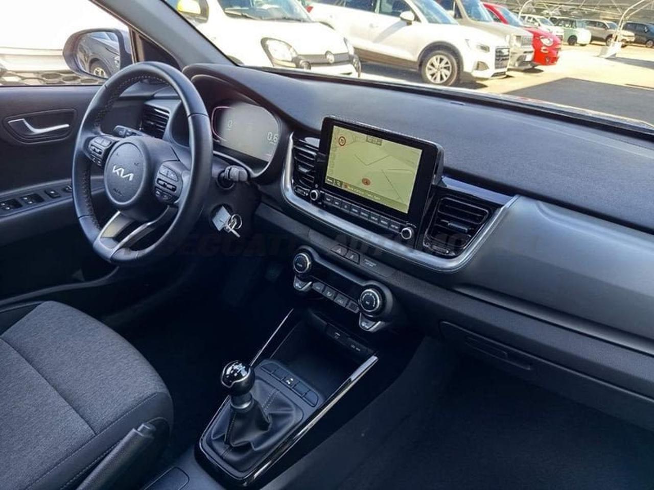Kia Kia Stonic usata 16