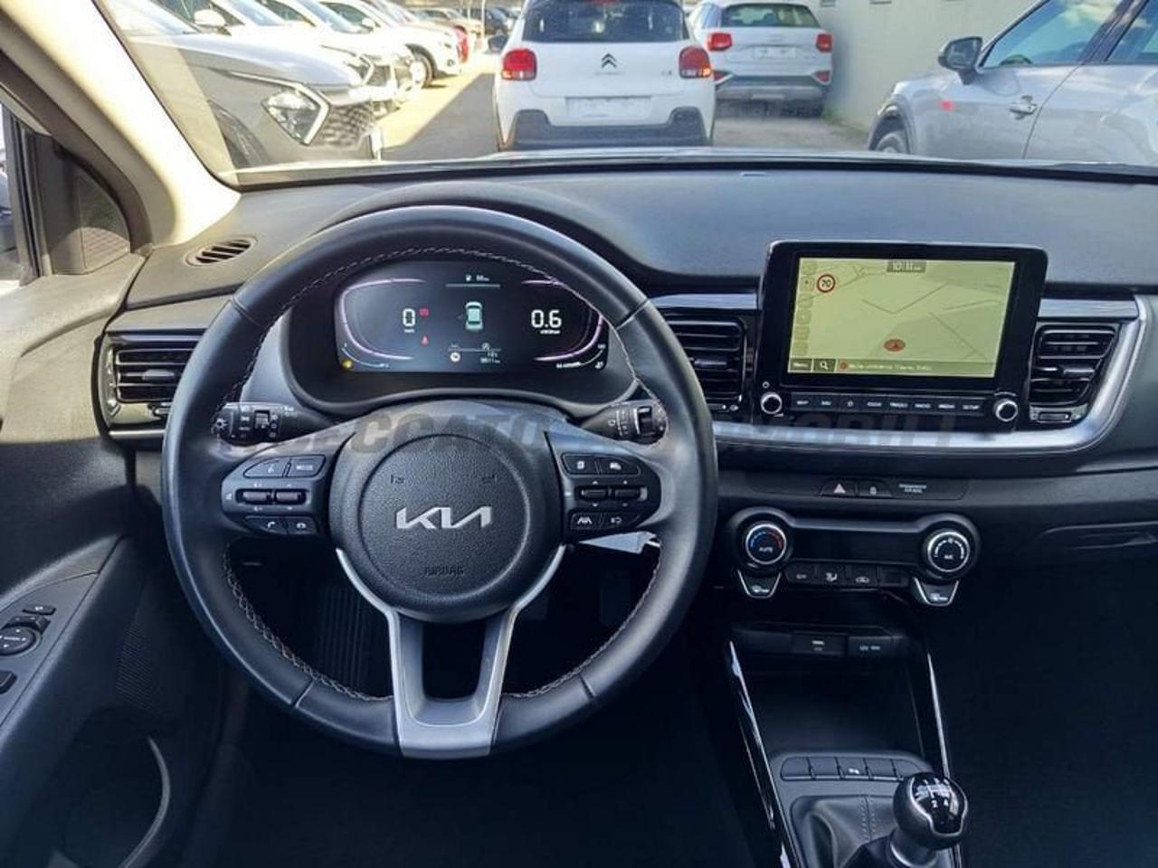 Kia Kia Stonic usata 17