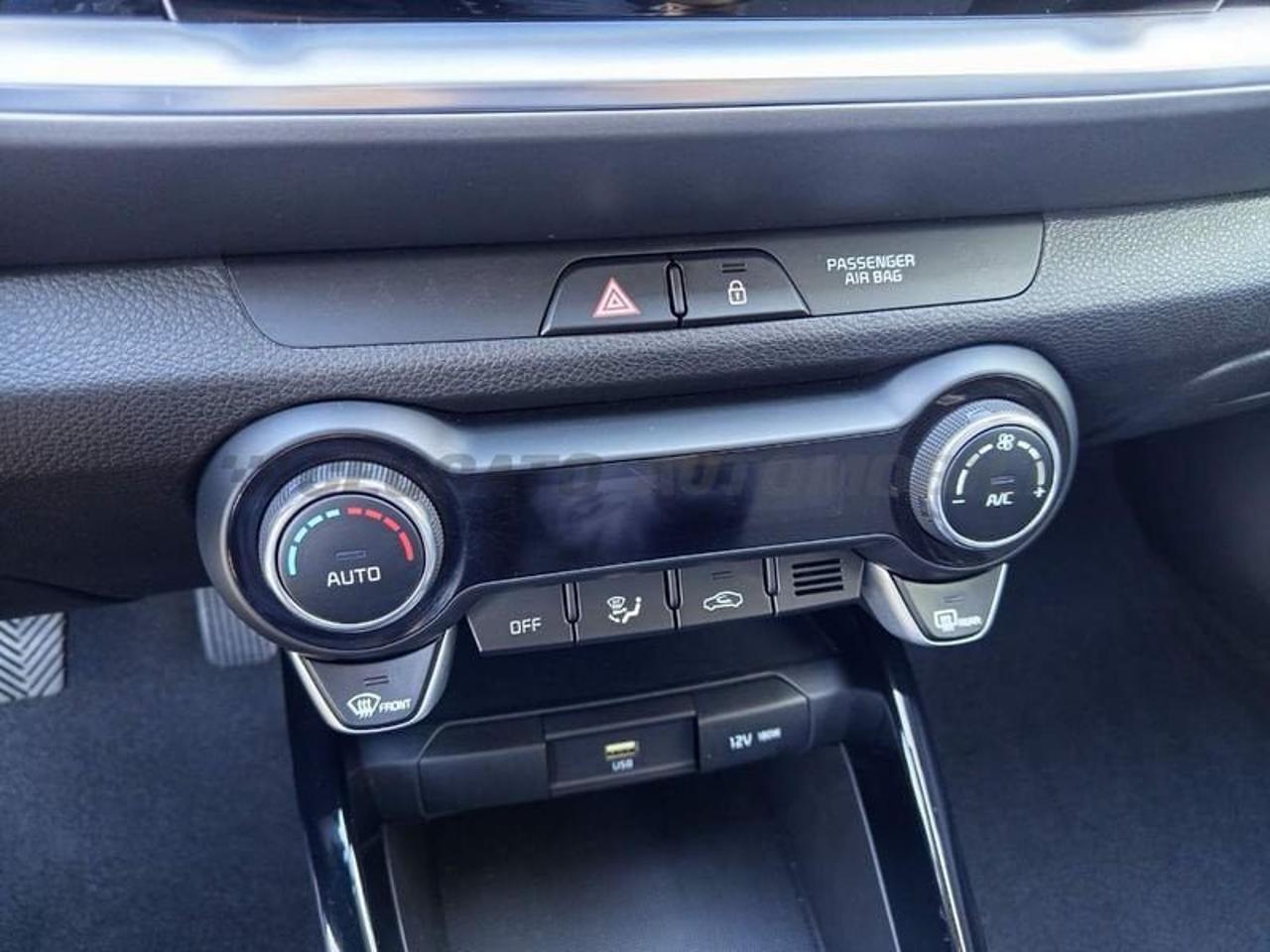 Kia Kia Stonic usata 19