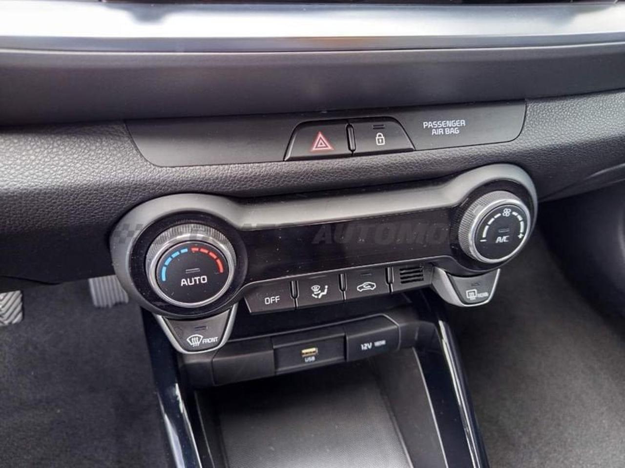 Kia Kia Stonic usata, con GPS