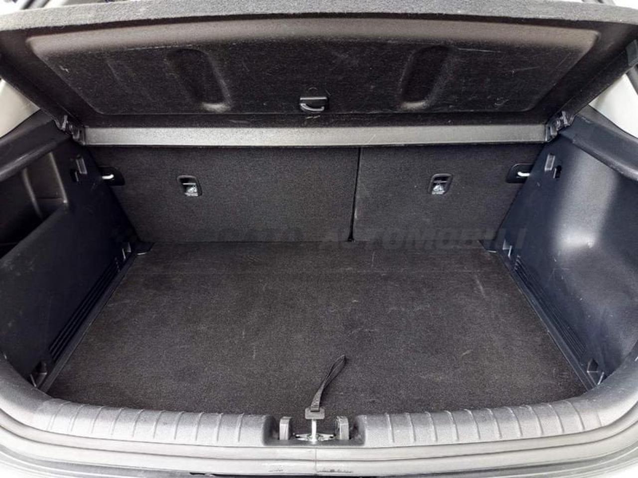Kia Kia Stonic usata 6