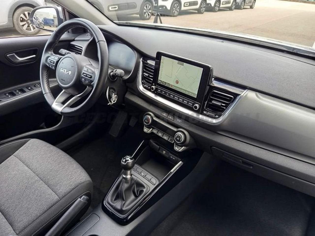 Kia Kia Stonic usata 22