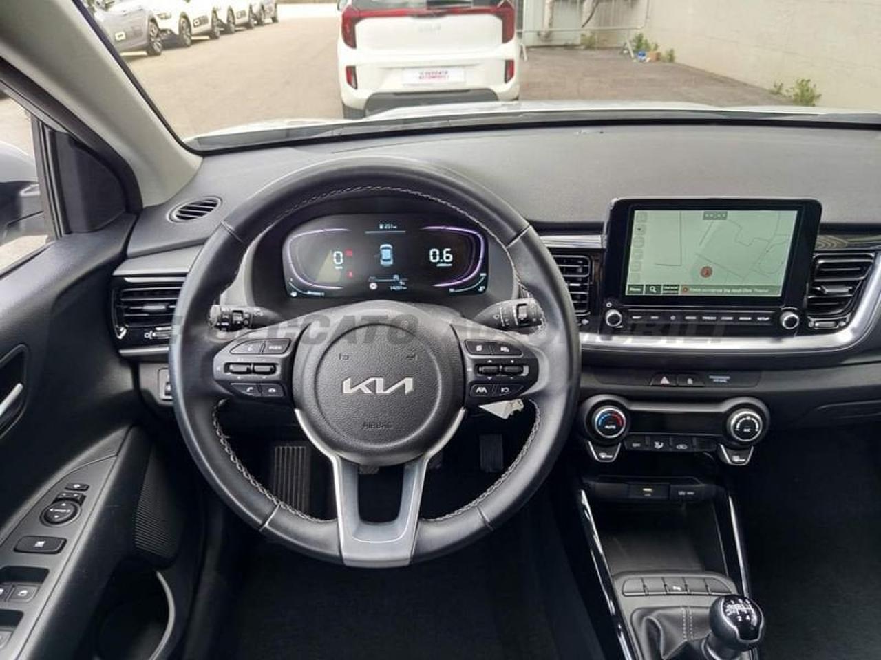 Kia Kia Stonic usata 23