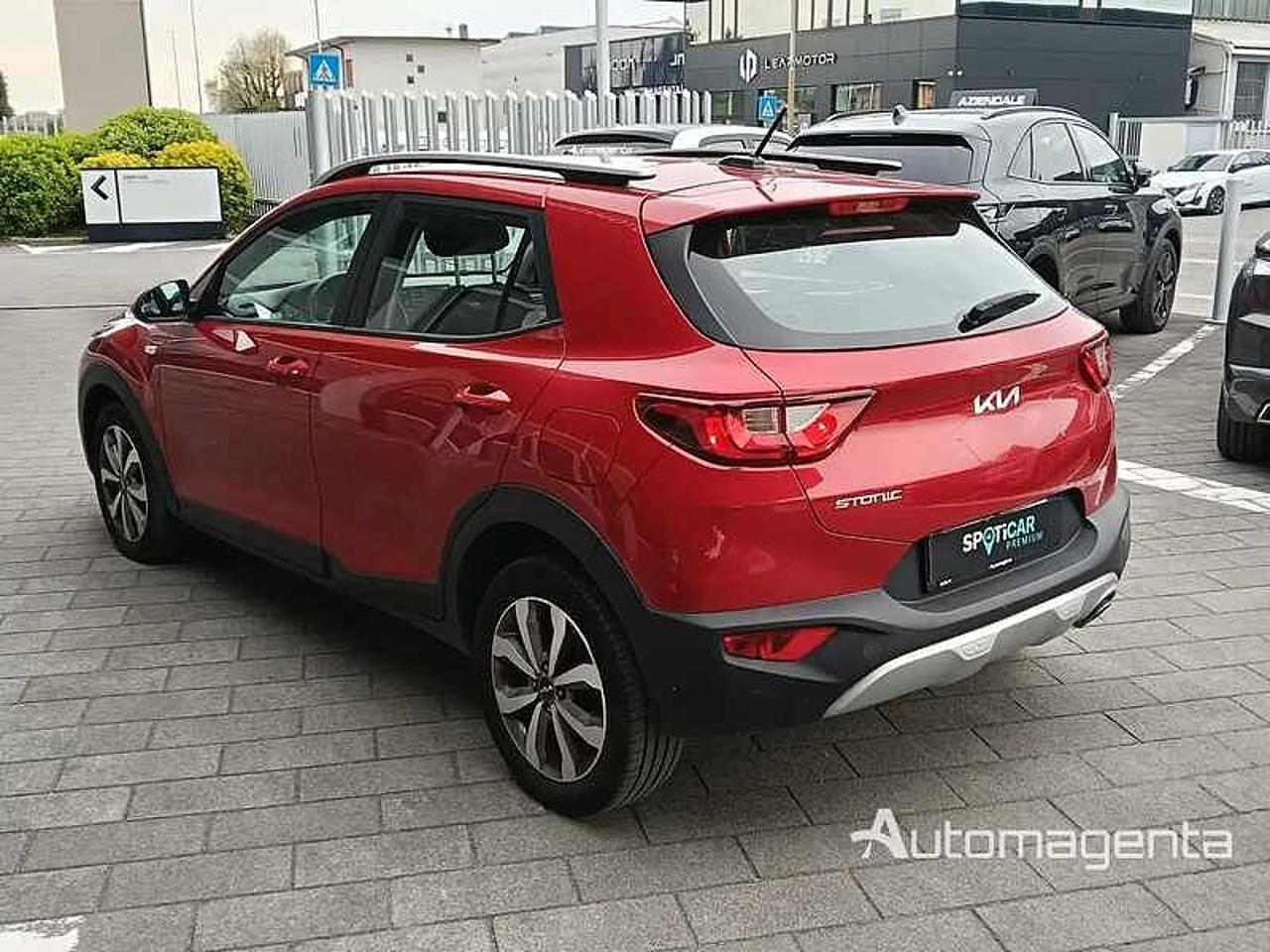 Kia Kia Stonic usata 8