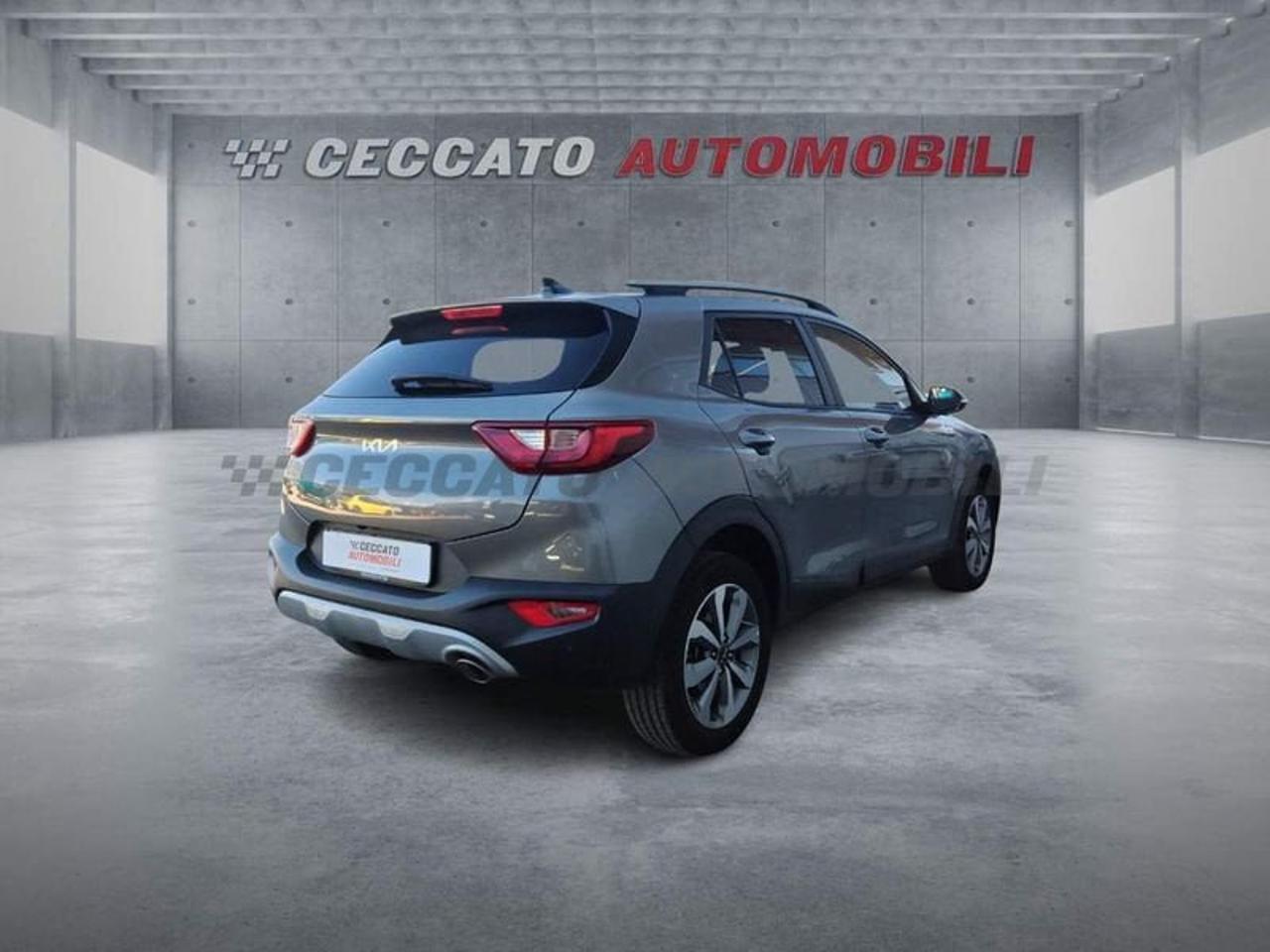 Kia Kia Stonic usata 8