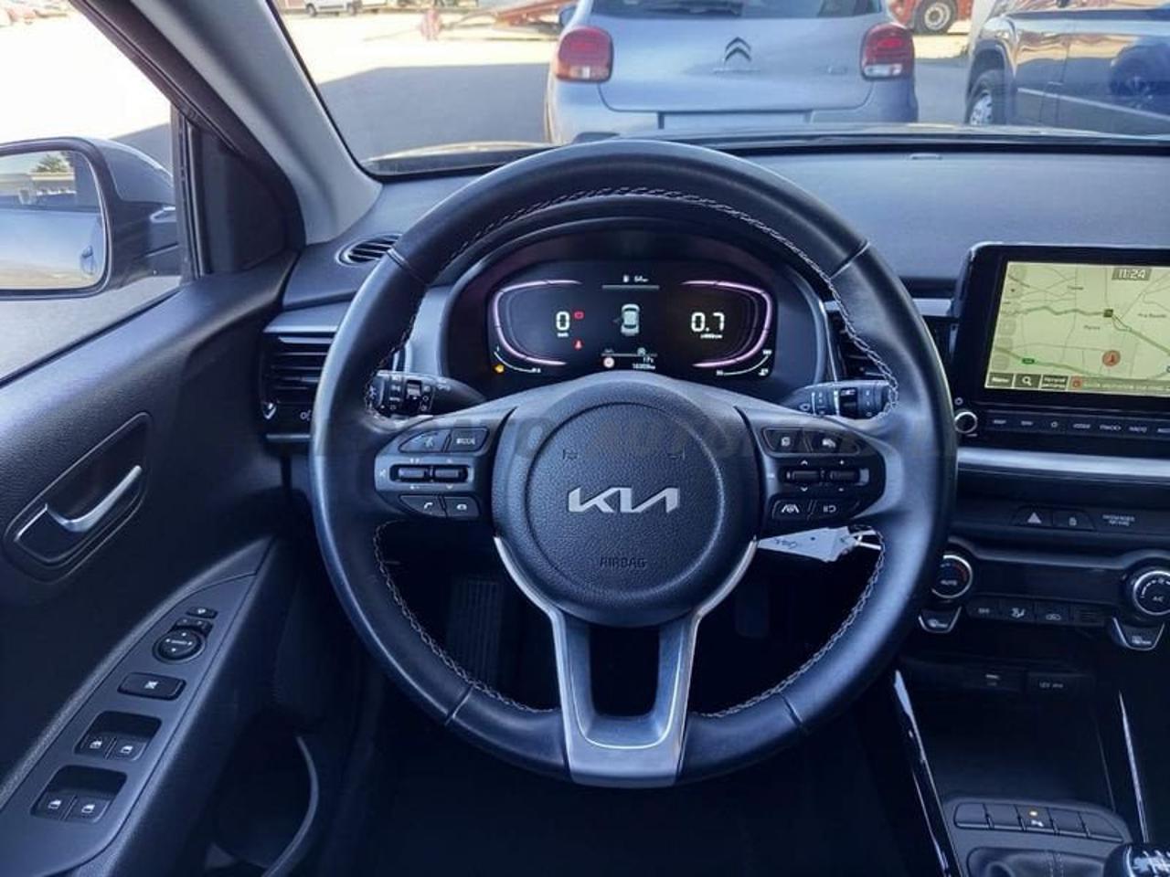 Kia Kia Stonic usata 13