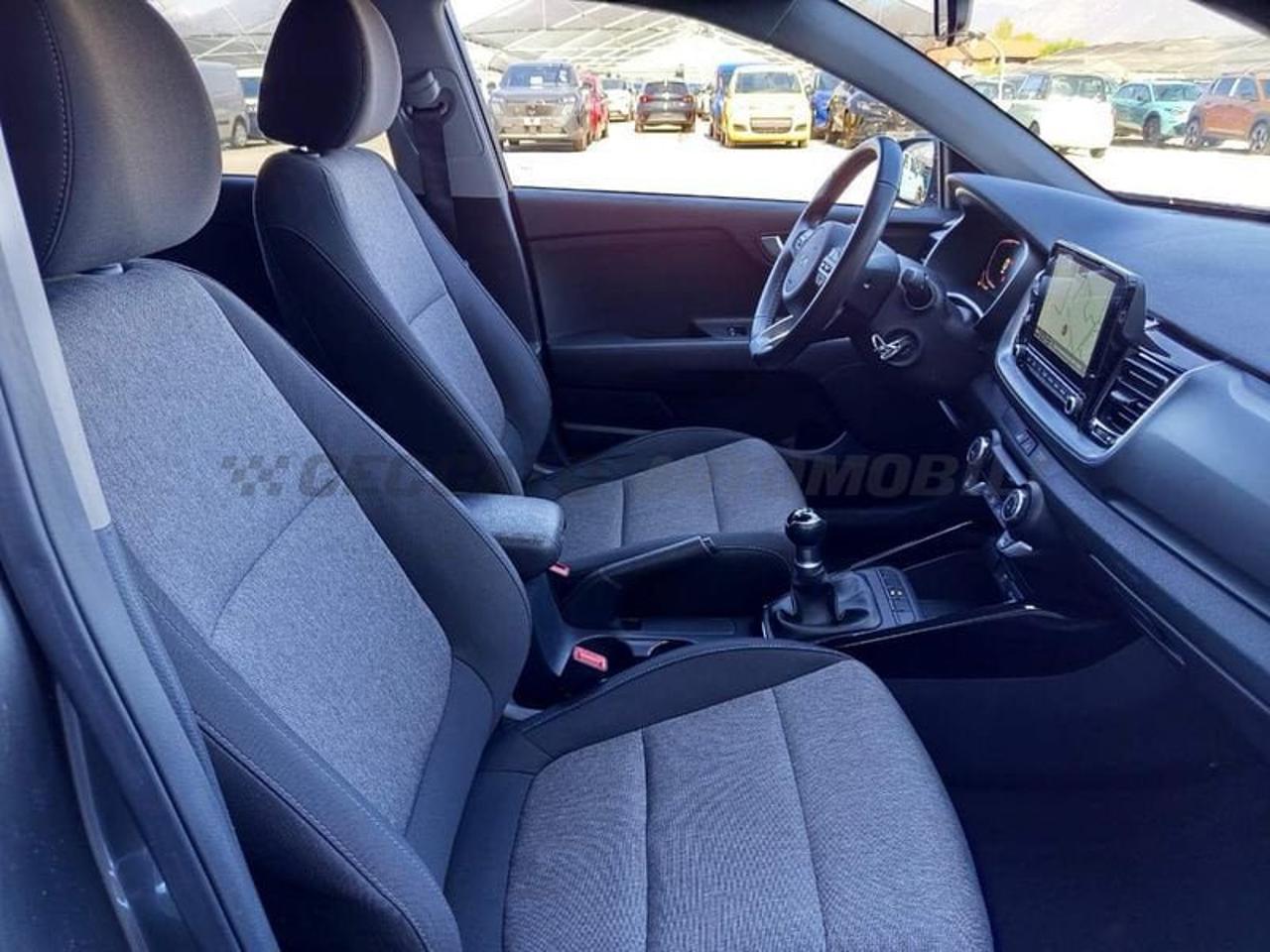 Kia Kia Stonic usata 17