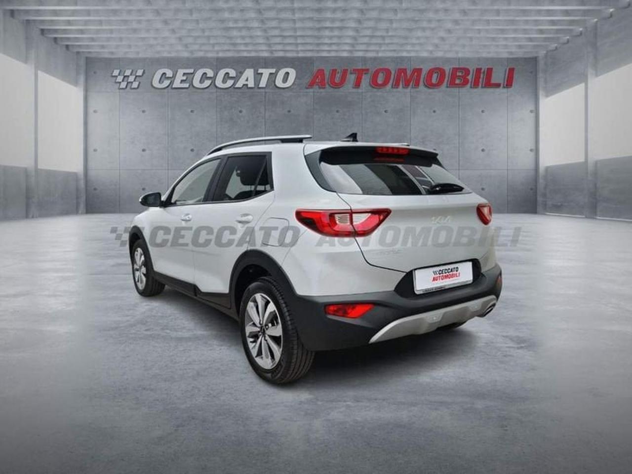 Kia Kia Stonic usata 18