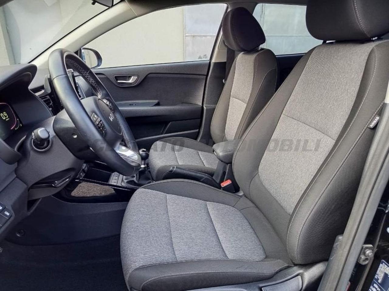 Kia Kia Stonic usata 3