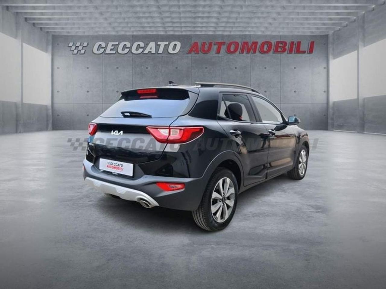 Kia Kia Stonic usata 8