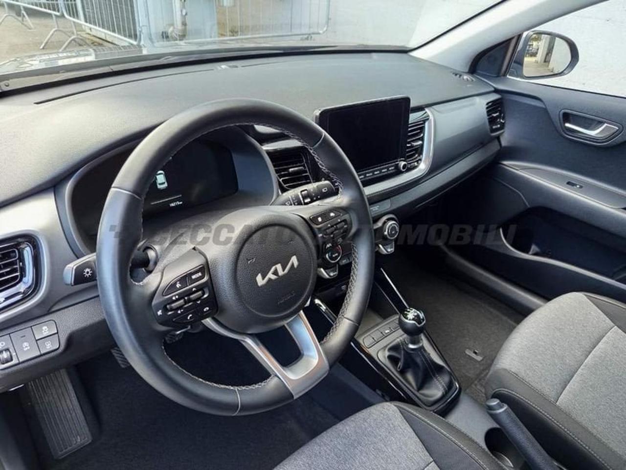 Kia Kia Stonic usata 13