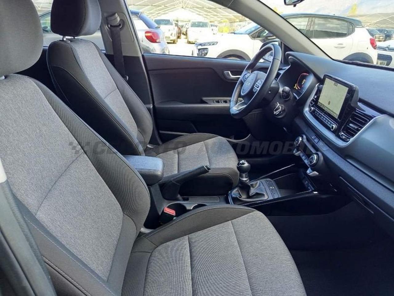 Kia Kia Stonic usata 17