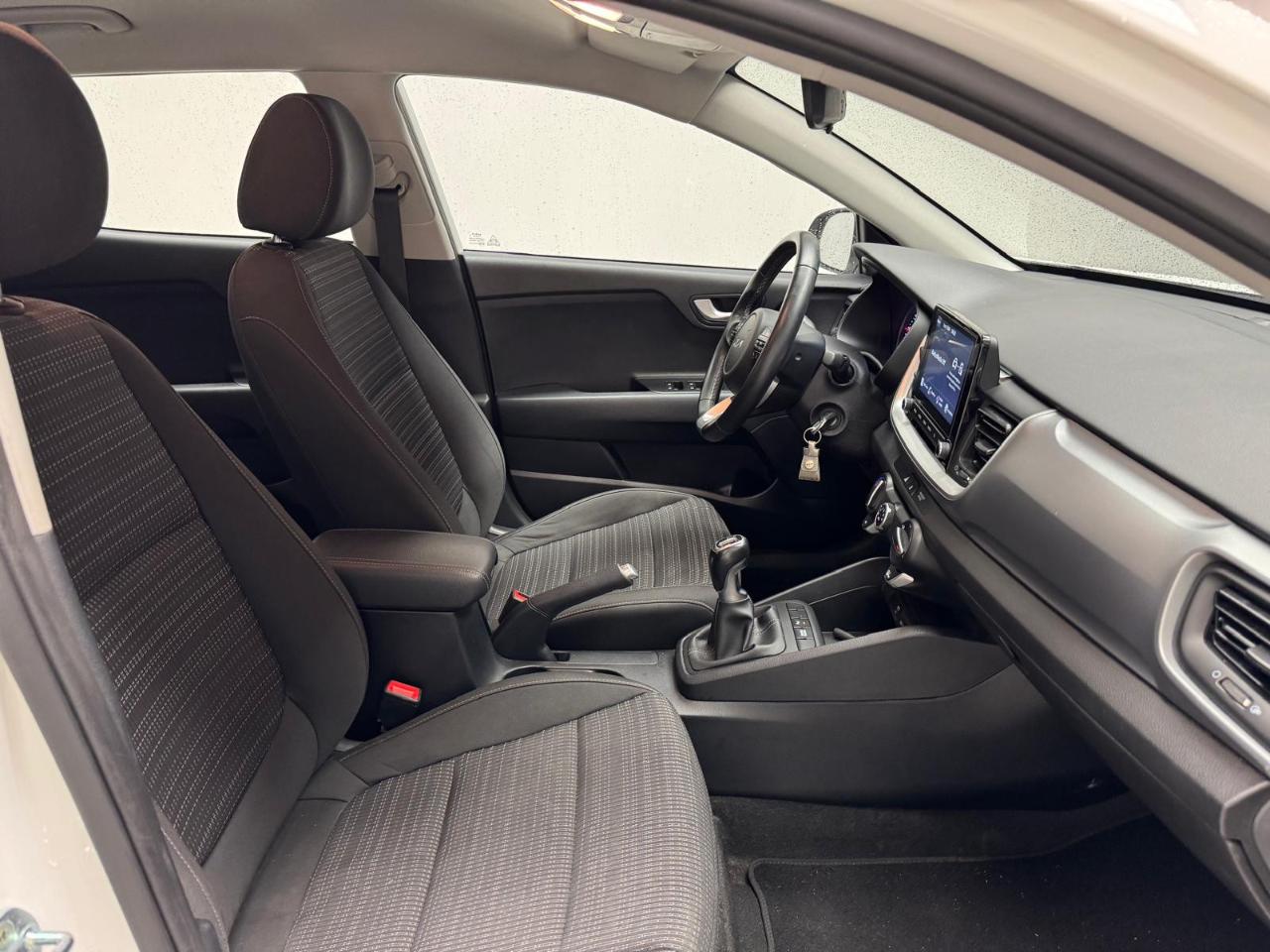 Kia Kia Stonic usata 6