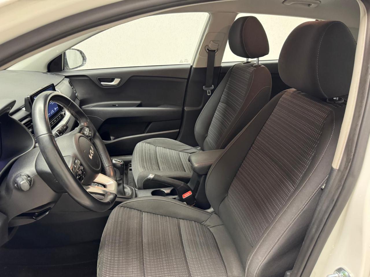 Kia Kia Stonic usata 8