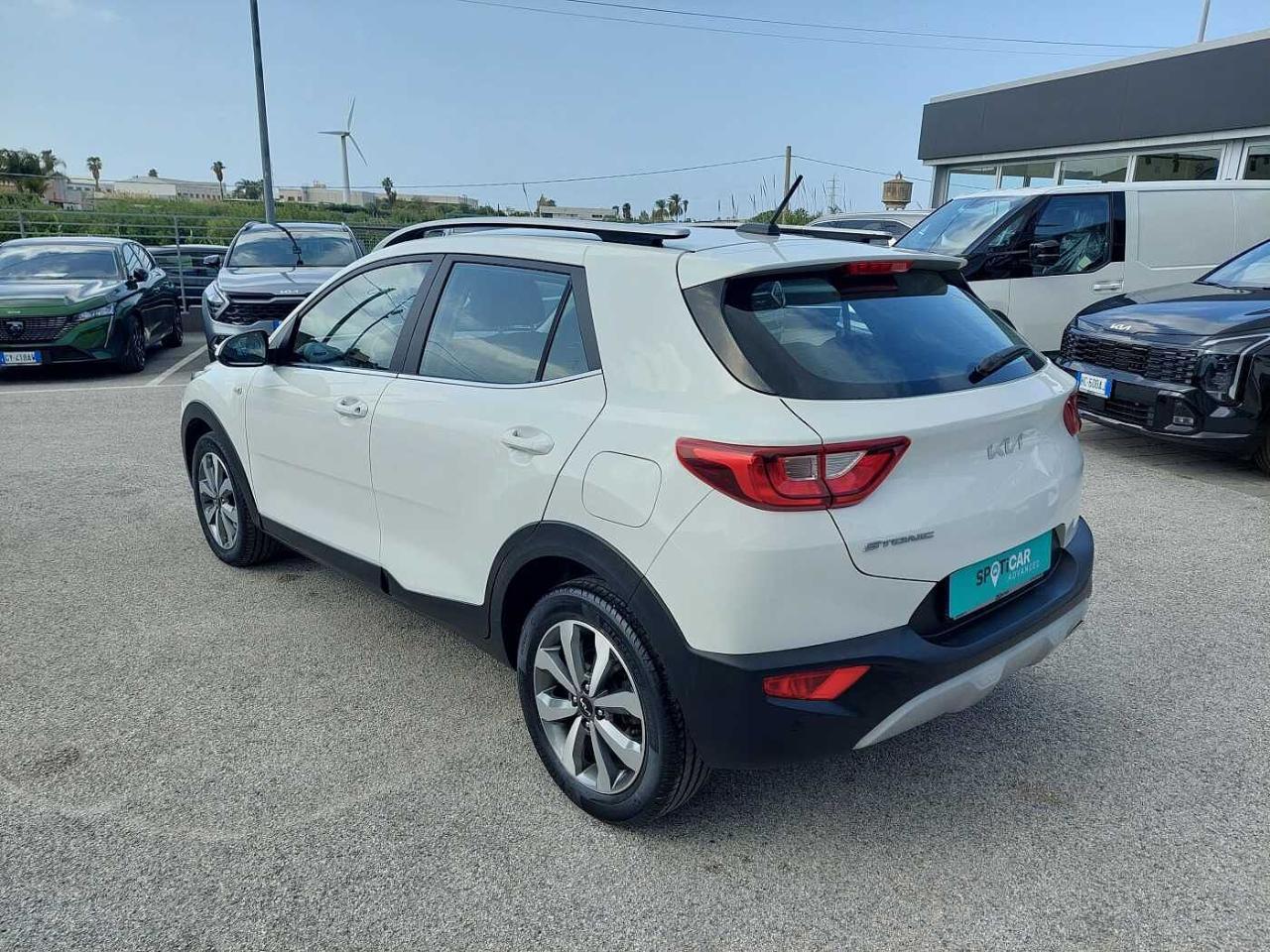 Kia Kia Stonic usata 14