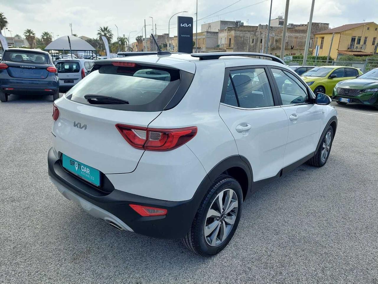 Kia Kia Stonic usata 16