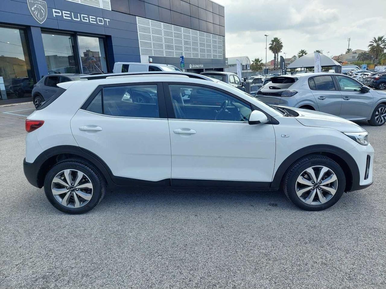 Kia Kia Stonic usata 17