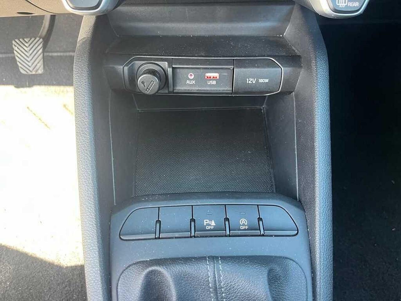 Kia Kia Stonic usata 6