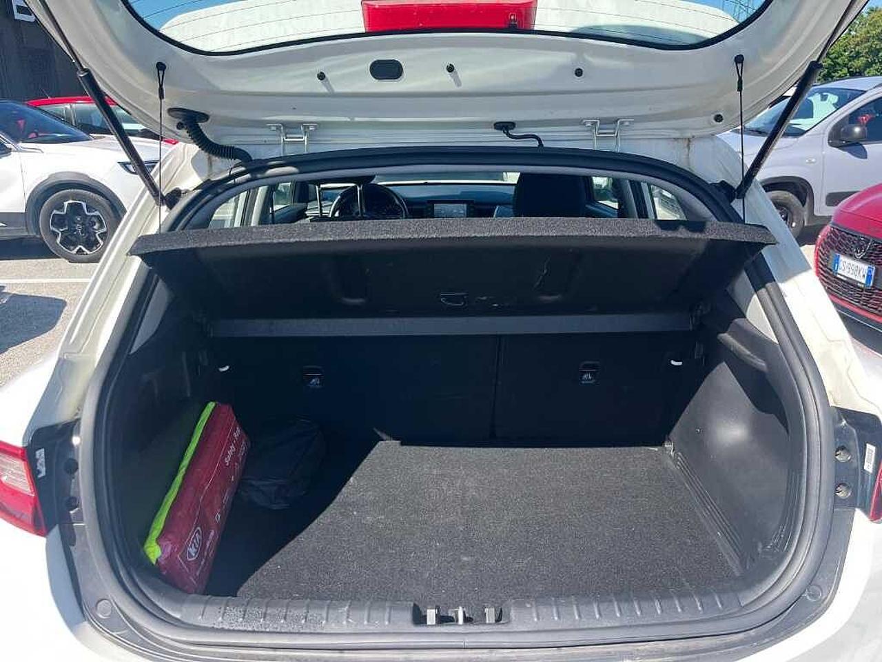 Kia Kia Stonic usata 12