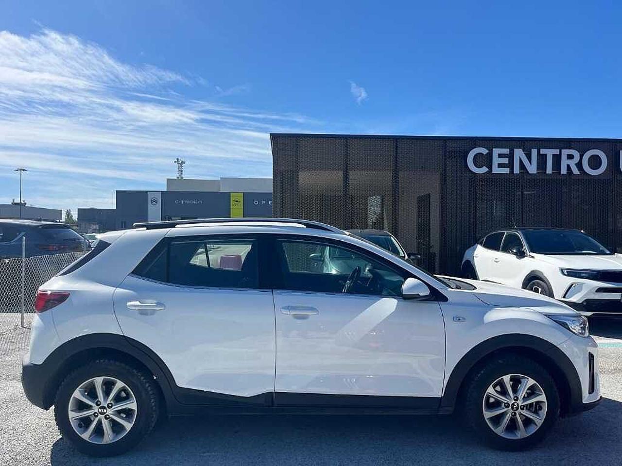 Kia Kia Stonic usata 15
